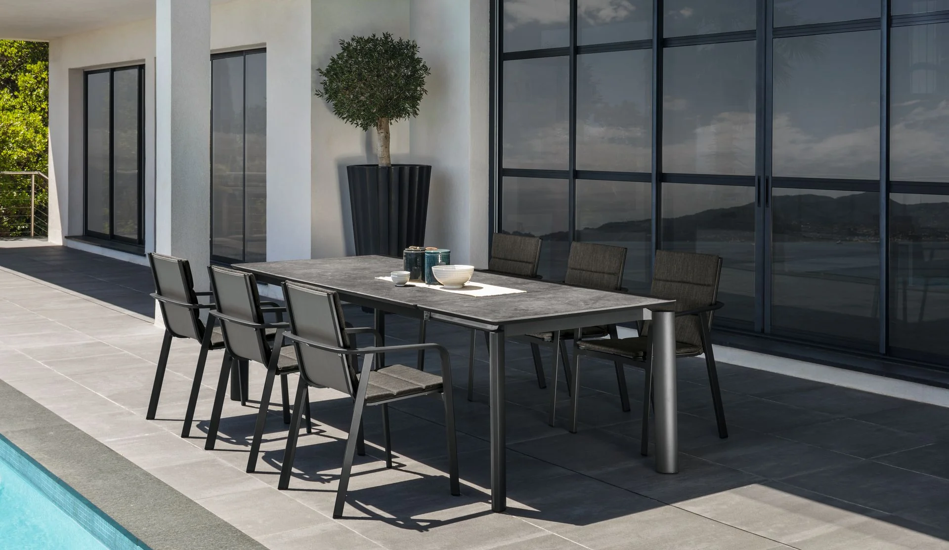 Milo classic ceramic Extension Table (200-260-320) - Image 6